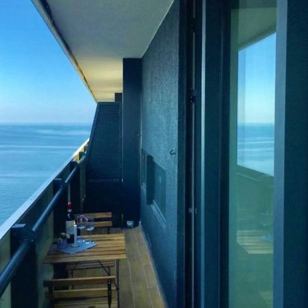 Sea Side Aparthotel In Orbi Complex Batumi Esterno foto