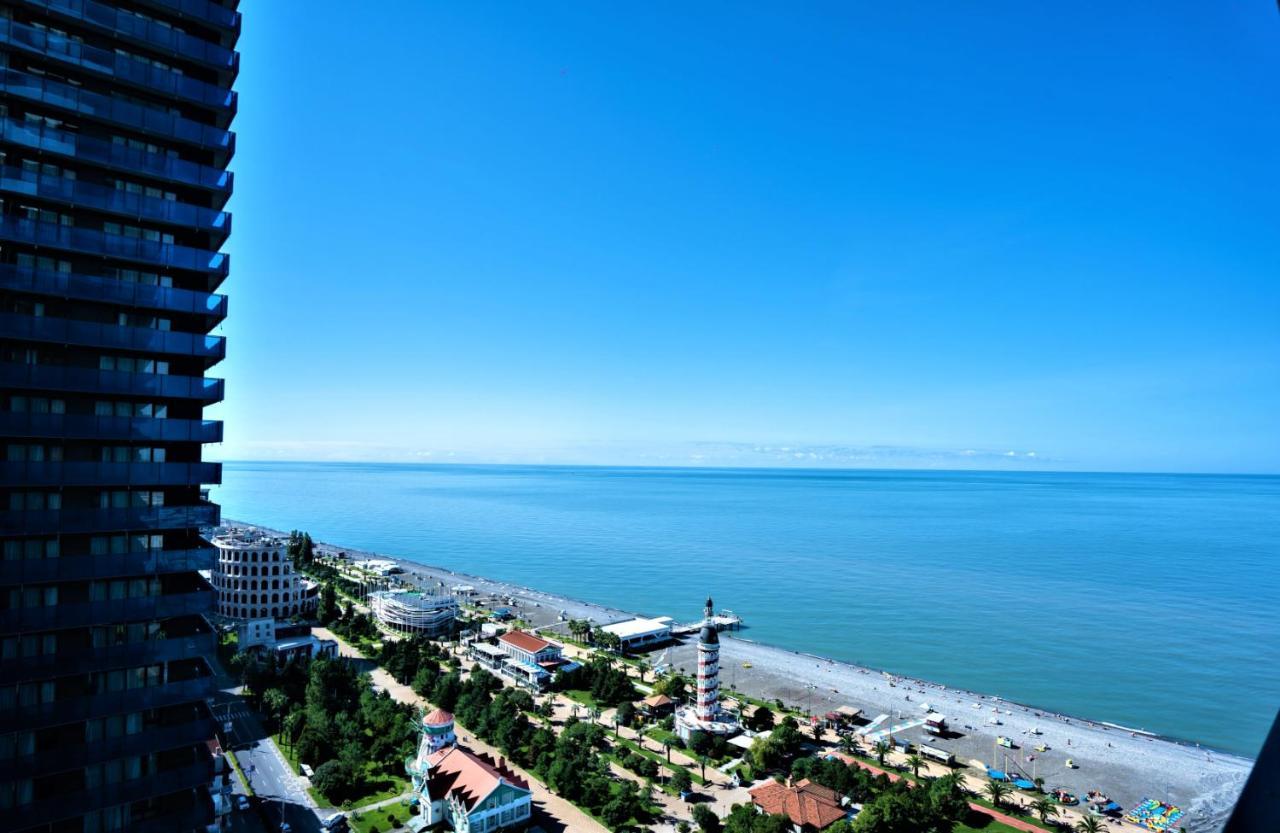 Sea Side Aparthotel In Orbi Complex Batumi Esterno foto