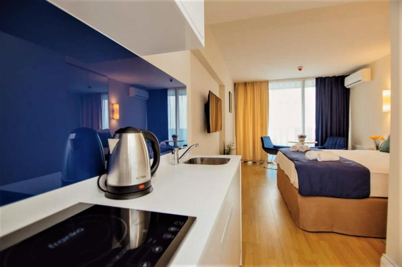 Sea Side Aparthotel In Orbi Complex Batumi Esterno foto