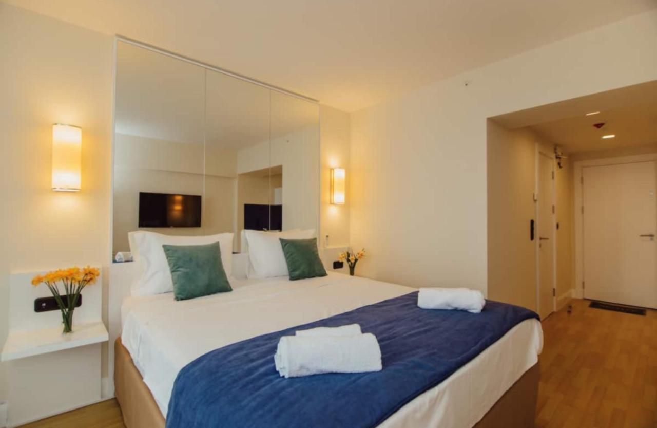 Sea Side Aparthotel In Orbi Complex Batumi Esterno foto